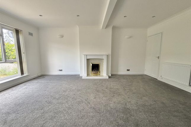 623, Blandford Road, Poole photo 4