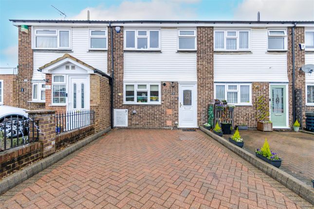 2-bed house on 3, Leaholme Way, Ruislip, £485,000
