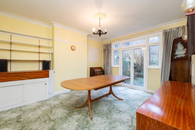 9, Salisbury Road, Carshalton photo 2