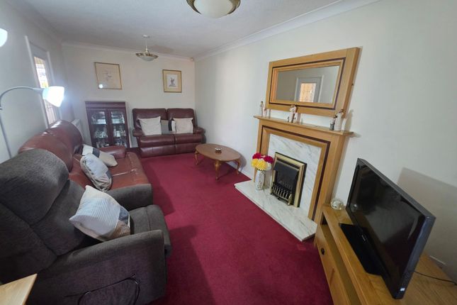 7, Aspley Close, Sunderland photo 4
