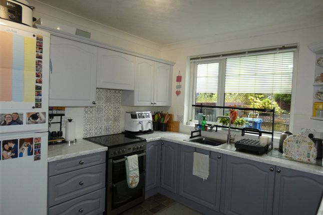 43, Bro Syr Ifor, Bangor photo 4