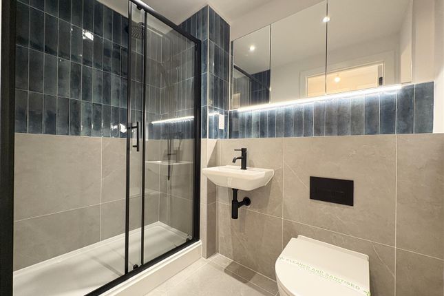 1 Laindon Road, Manchester photo 4