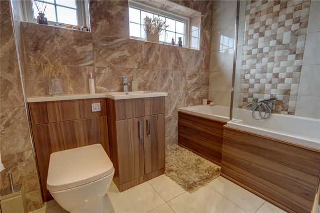 30, Ormskirk Close, Tyne and Wear photo 4