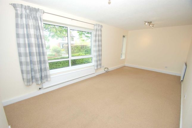 Thumbnail Flat to rent in Wensleydale Court, Stainbeck Lane, Leeds