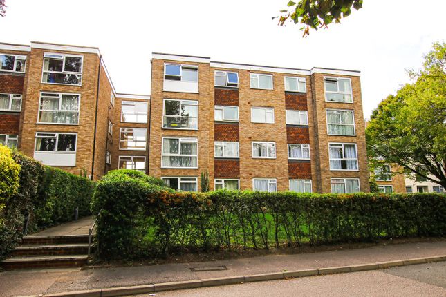 Thumbnail Flat to rent in Brodie House, Harcourt Avenue, Wallington
