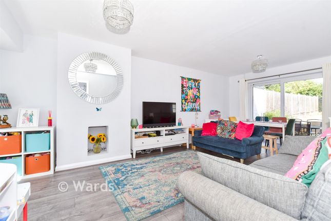6, Firs Close, Aylesford photo 3
