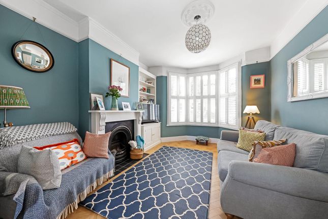 25, Darrell Road, London photo 4