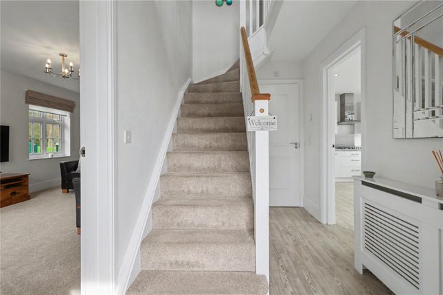 4, Champions Place, West Sussex photo 4