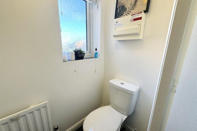 15, Henderson Avenue, Durham photo 3