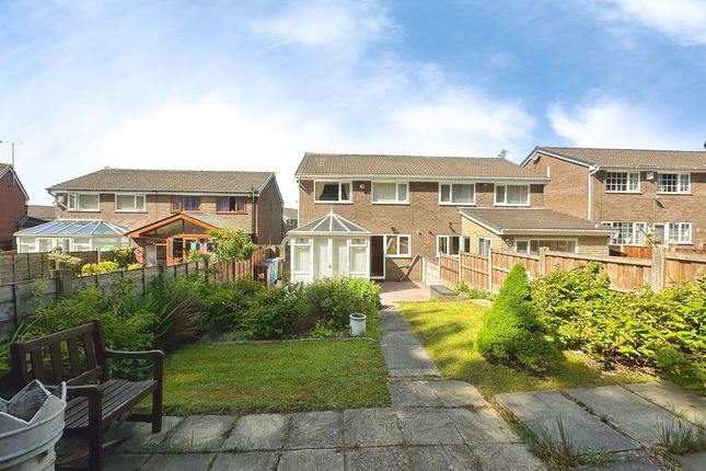 82, Meadowcroft, Manchester photo 3