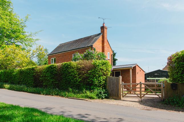 Thumbnail Detached house for sale in Horn Hill Road, Adderbury