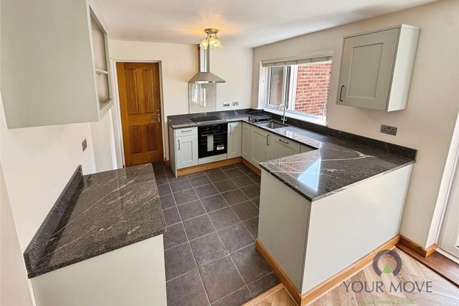 6, Arden Close, Staffordshire photo 4