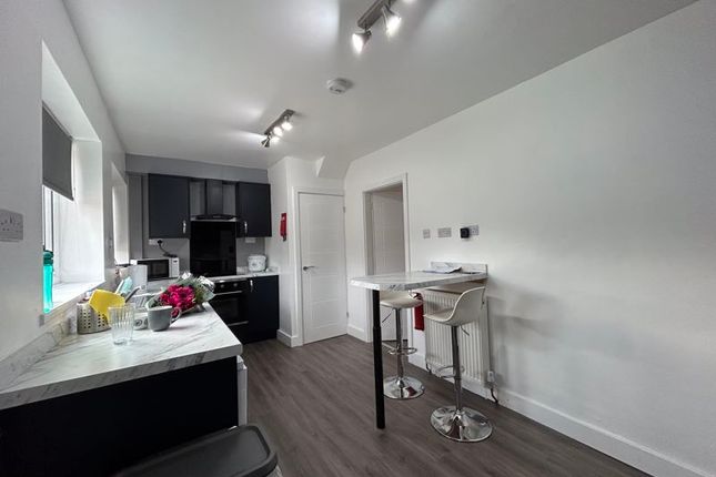 46, Western Boulevard, Nottingham photo 3