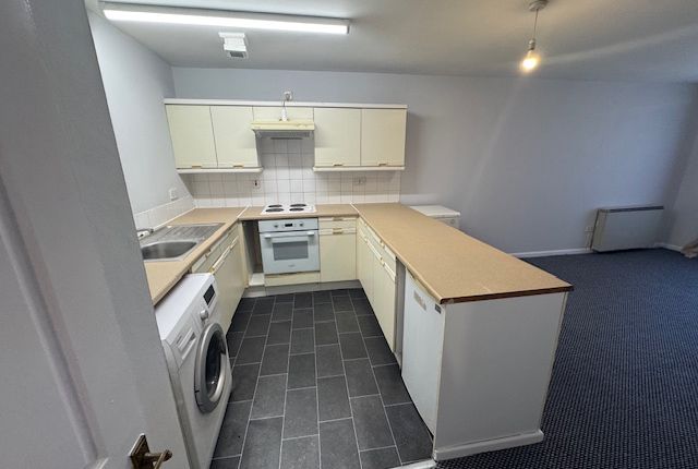 10, Grange Park Mews Dib Lane, Oakwood Leeds photo 3