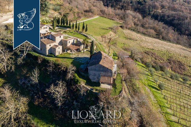 Country house for sale in Scarperia, Firenze, Toscana