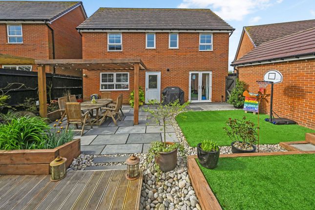 Detached house for sale in Cornflower Gardens, Clanfield, Waterlooville, Hampshire