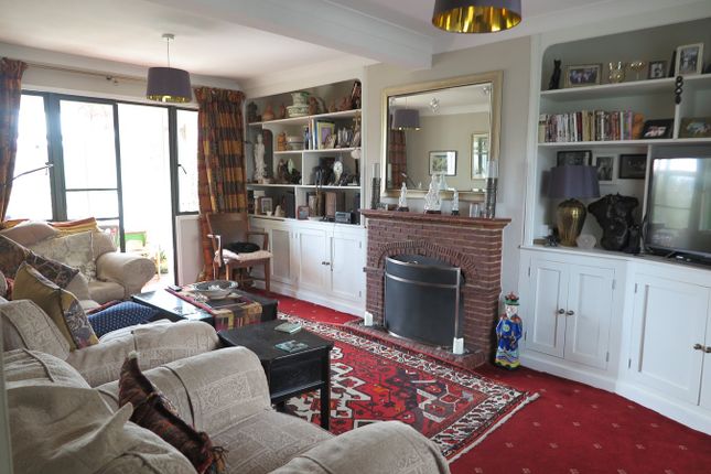 130, De la Warr Road, Bexhill-on-Sea photo 4
