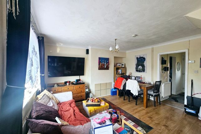 114, Carnation Road, SOUTHAMPTON photo 2