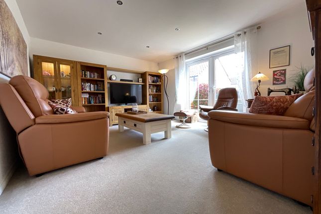 29 Mill Way, Scarborough photo 2