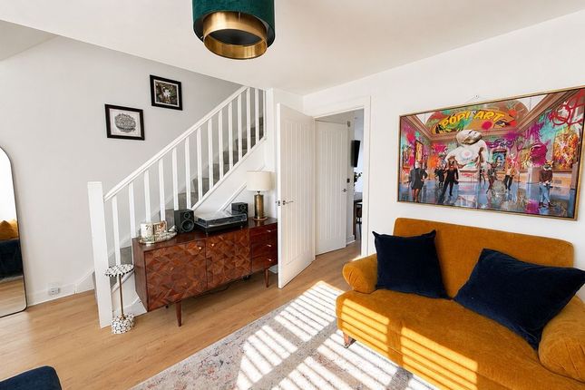 26, Bayfield, Newcastle Upon Tyne photo 3