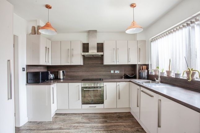 6, Field Lane, Pontefract photo 4