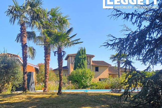 Villa for sale in Mirande, Gers, Occitanie