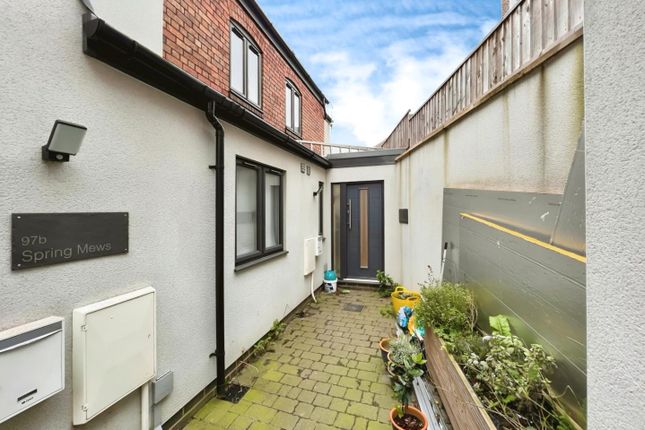 Mews house for sale in Summerhill Road, St George, Bristol