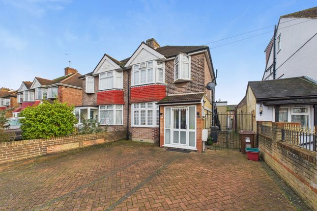 3-bed house on 22, Boundaries Road, Middlesex, £585,000
