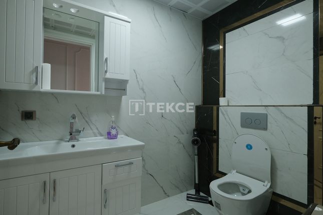 Semi-detached house for sale in Ekinoba, Büyükçekmece, İstanbul, Türkiye
