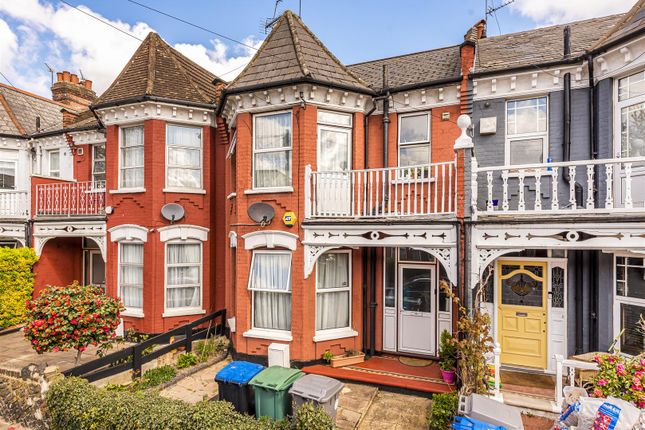 Terraced house for sale in Ellesmere Road, London