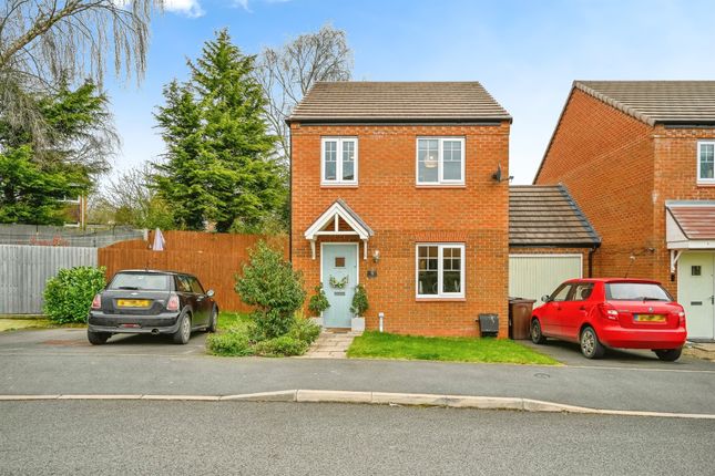 Link-detached house for sale in Moorhen Grove, Stafford