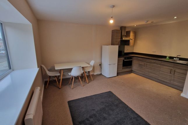 Thumbnail Flat to rent in Edward Street, Stockport