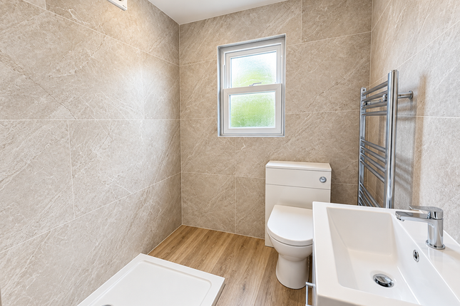 15, Bratton Road, Westbury photo 5