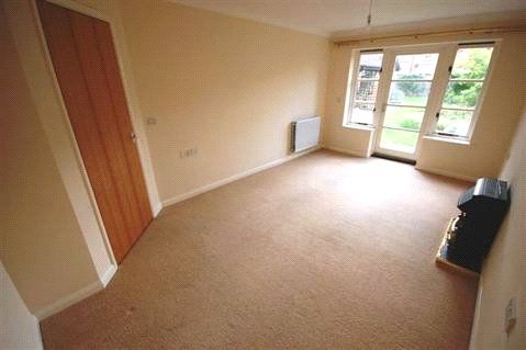 10, Woodleigh, Nottingham photo 3