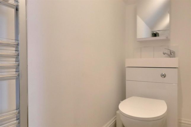 Room 5, 98, Upper Brighton Road, Lancing photo 4