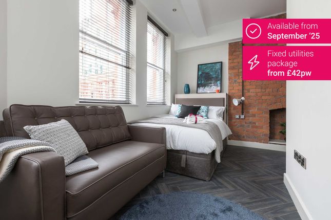 Flat to rent in King Street, Manchester