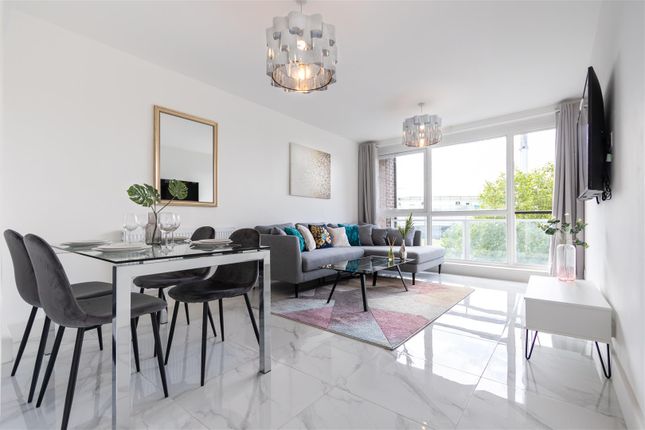 Thumbnail Flat to rent in Lords View, St John's Wood Road, St John's Wood