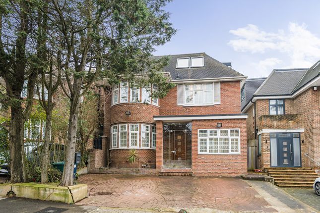 6-bed house on 18, Beaufort Drive, Hampstead Garden Suburb borders, £1,295,000