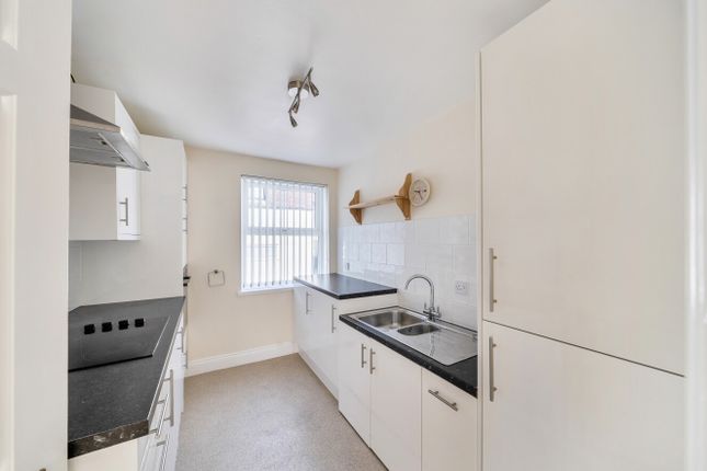 Flat 21, Eastfield Court,, Church Street, Oxfordshire photo 2