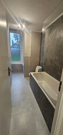 Whatsapp Image 2025-10-23 At 10.38.28 (1).Jpeg