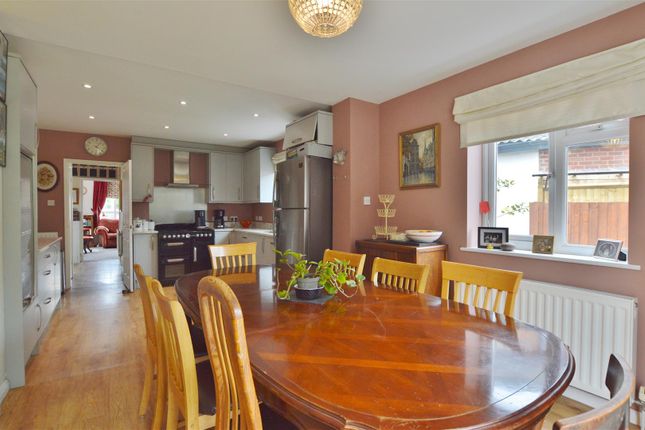 31, Merton Road, Berkshire photo 3
