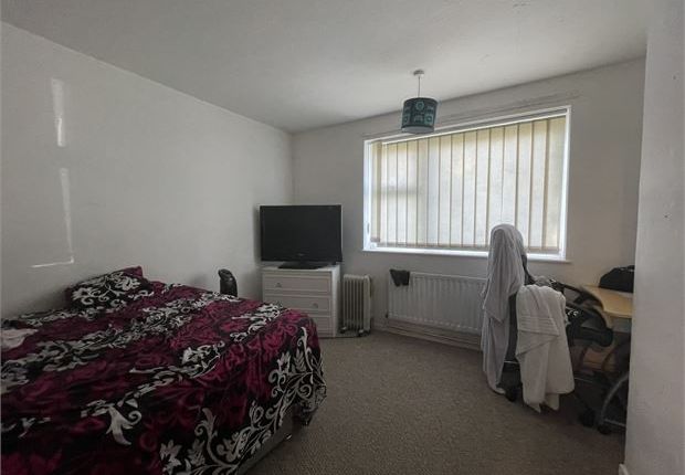 Flat for sale in Lethe Grove, Colchester, Essex.