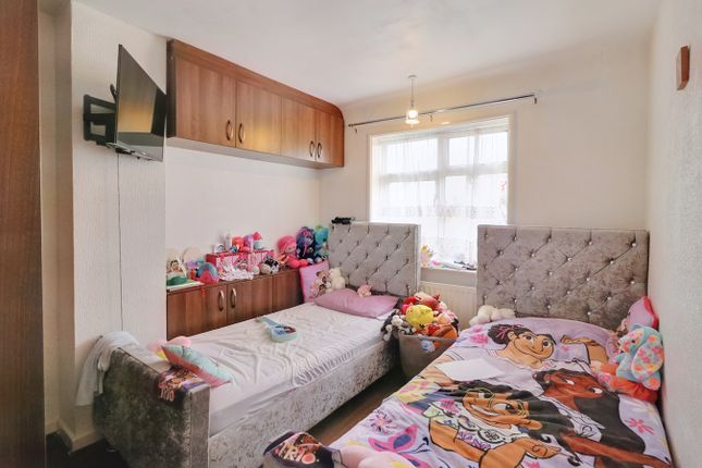 Terraced house for sale in Abbots Road, Edgware
