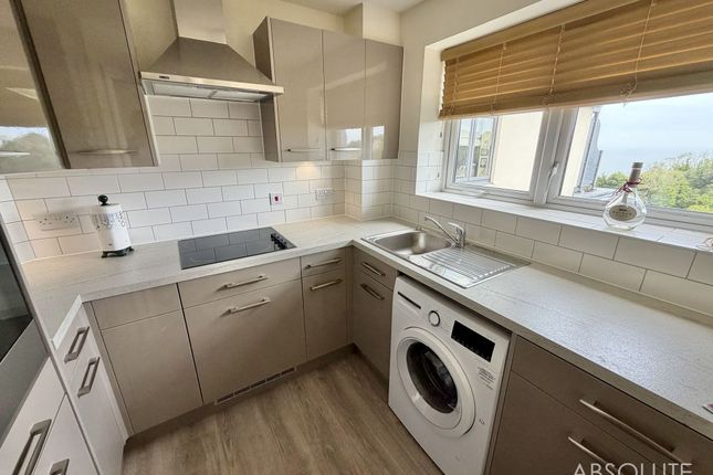 Apt 18, Sachs Lodge Asheldon Road, Torquay photo 4