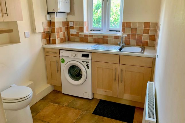 4, Lydiate Farm, Heswall photo 4