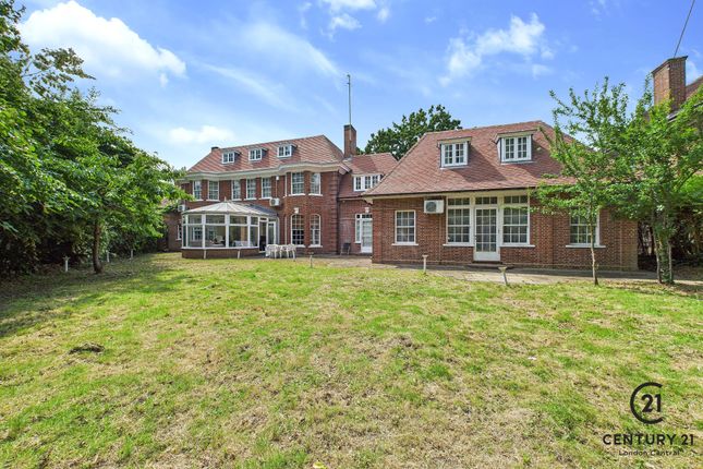 19, Winnington Road, LONDON photo 2