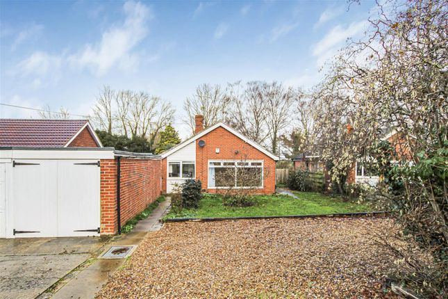 Detached bungalow for sale in Church Road, Hauxton, Cambridge