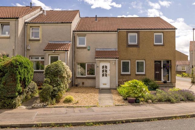 2-bed house on 29 Bughtlin Park, East Craigs Edinburgh, £235,000
