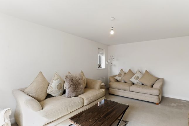 5, Aire Drive, Northwich photo 4