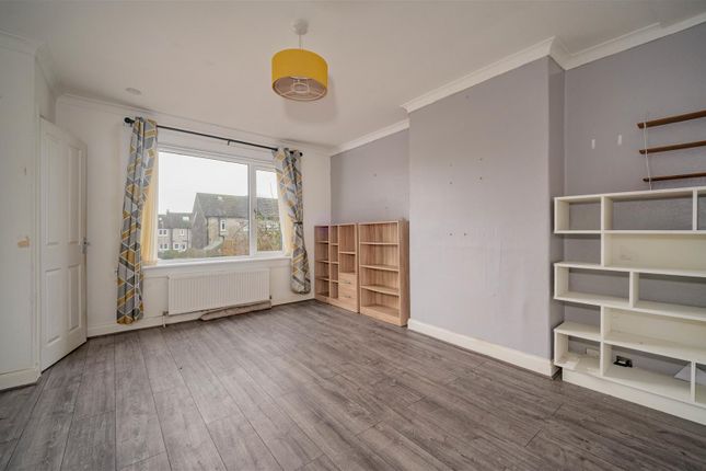 36, Finlaggan Crescent, Dundee photo 2